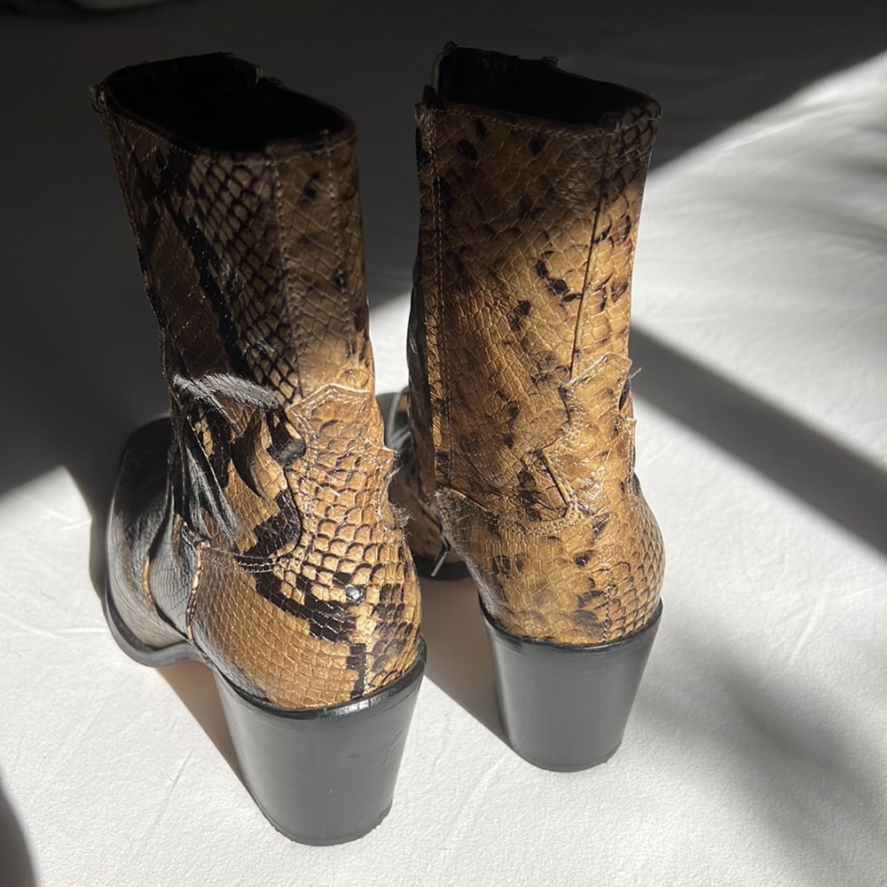 Zara Basic Boots Size 38 - image 4